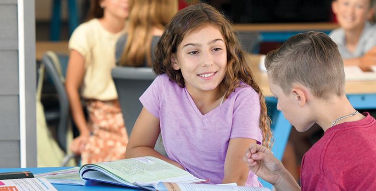 42025 Smith System Cobranded Slate Catalo CROPg